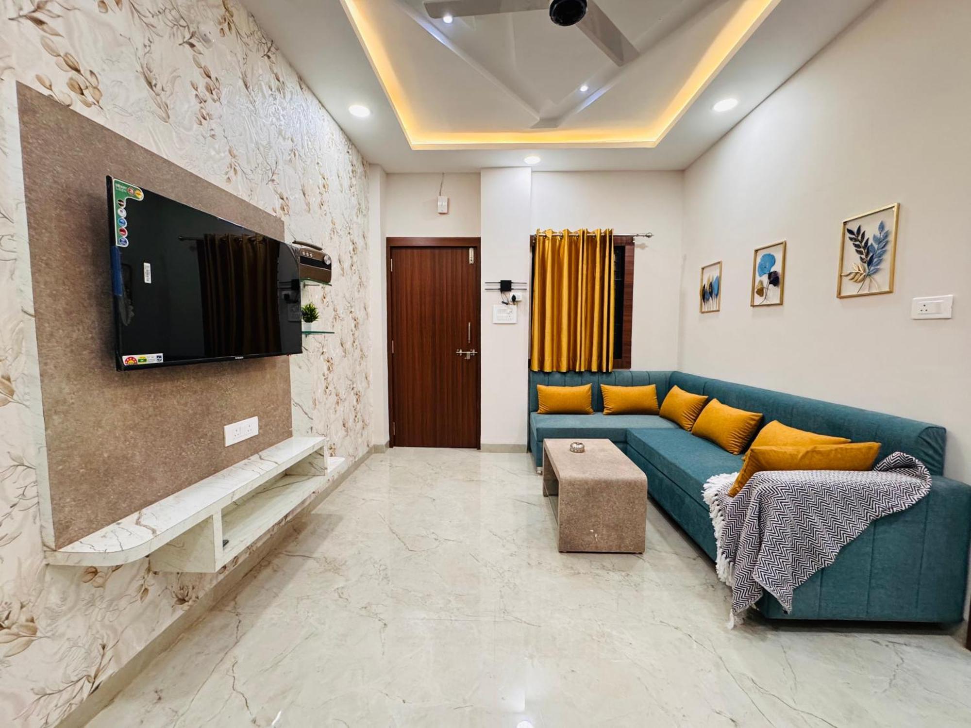 Home Escape 1Bhk Elite Near Mahalaxmi Nagar Indore Buitenkant foto